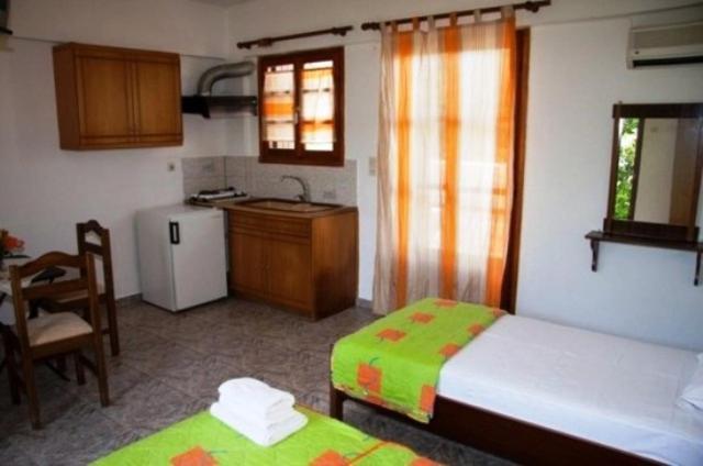 Triantafyllou Maria Rooms Skopelos Island Room photo